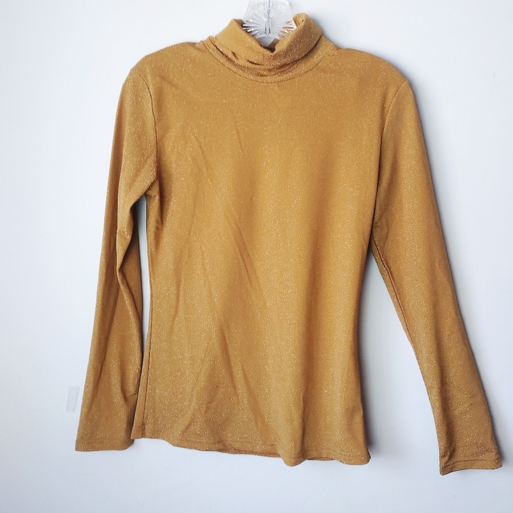 Kourt Westport Turtleneck Top Shimmery - Picture 2 of 6